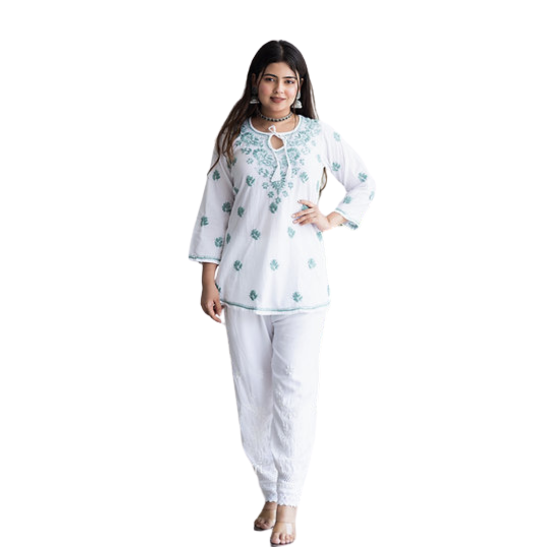 Ashra Chikan Kurti By Nakhrili Chikankari