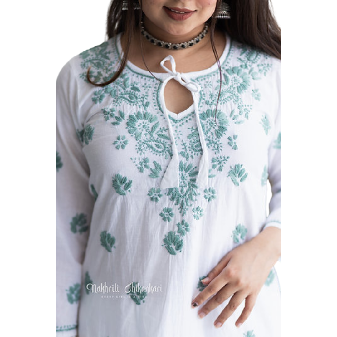 Ashra Chikan Kurti By Nakhrili Chikankari
