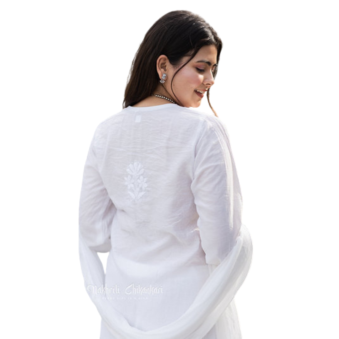 Zahra chikan kurti By Nakhrili chikankari